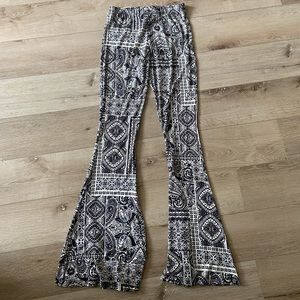 5/$25 Boutique stretchy bell bottoms